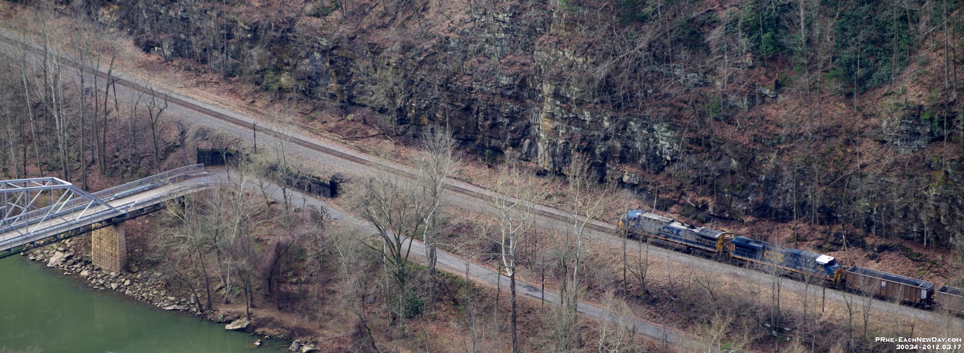 30034CrLe - On the way from Kiawah Island, SC - Canyon Rim Visitor Center